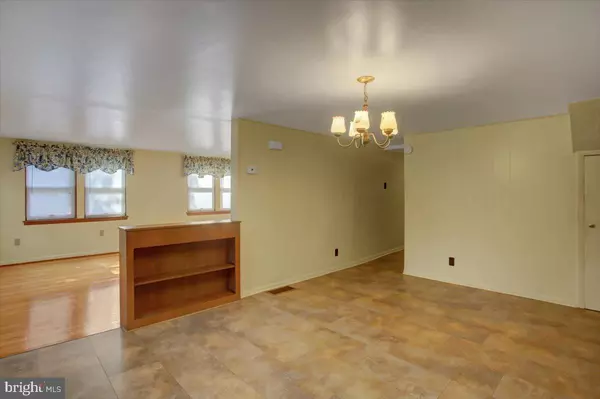 Shippensburg, PA 17257,312 ROXBURY RD