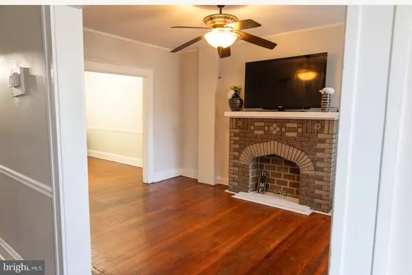 Baltimore, MD 21218,658 DUMBARTON AVE