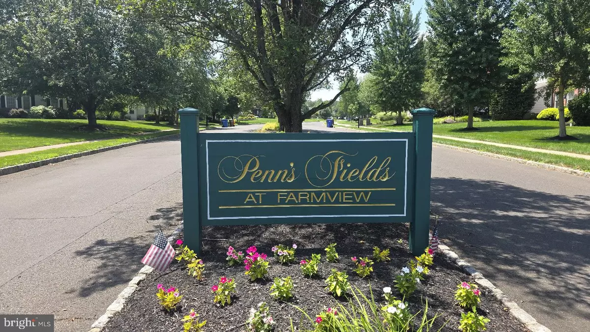 Newtown, PA 18940,2069 FARMVIEW DR