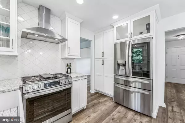 Mickleton, NJ 08056,23 NEW OAK RD