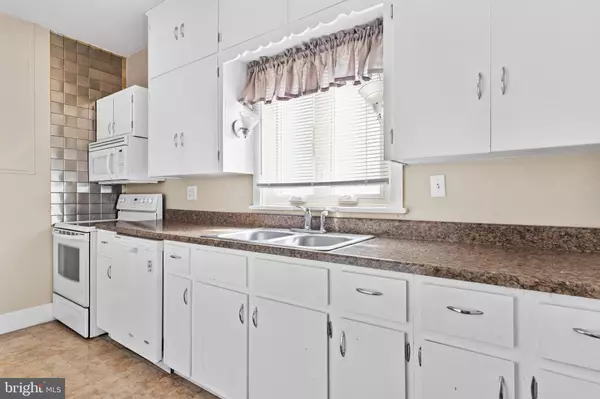 Shippensburg, PA 17257,302 KING STREET W