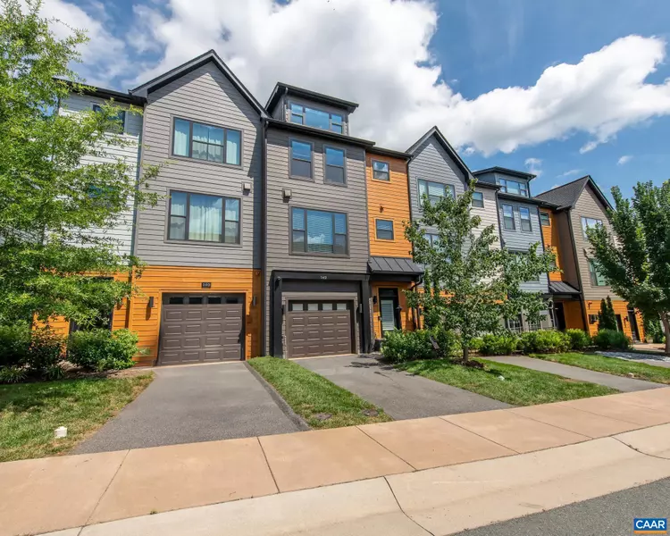 142 JUNCTION LN, Charlottesville, VA 22902