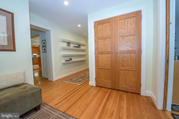 Wayne, PA 19087,205 SPRUCE TREE RD