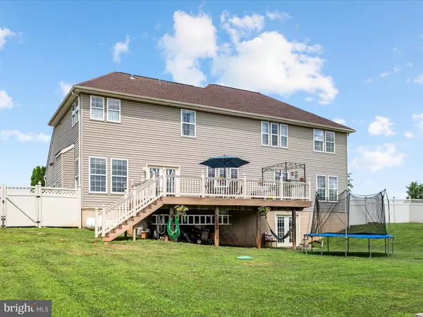 Martinsburg, WV 25404,246 GRENADINE CT