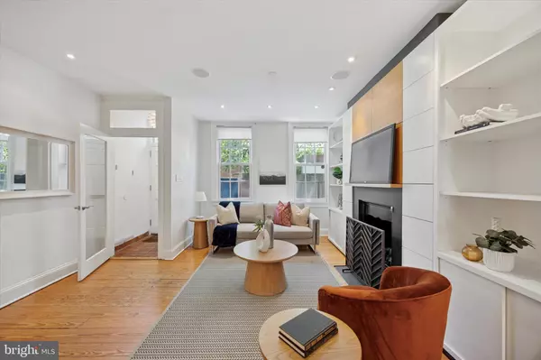 Philadelphia, PA 19103,2123 CYPRESS ST