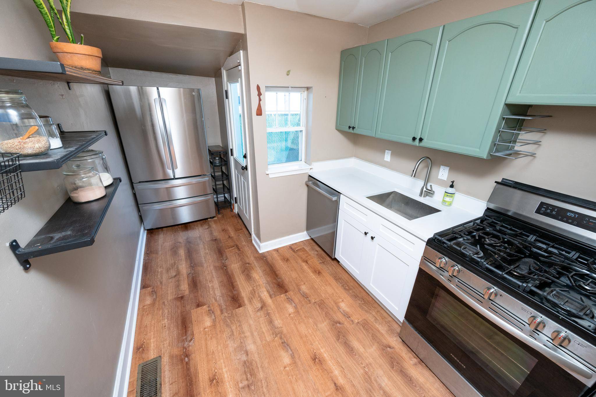 Philadelphia, PA 19125,2608 CEDAR ST