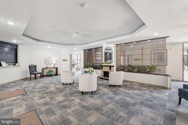 Reston, VA 20191,1951 SAGEWOOD LN #311
