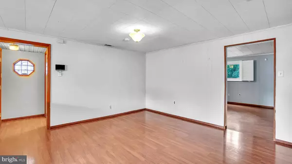 Baltimore, MD 21227,331 CLYDE AVE