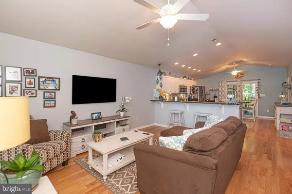 Ocean Pines, MD 21811,10 MAGNOLIA PL