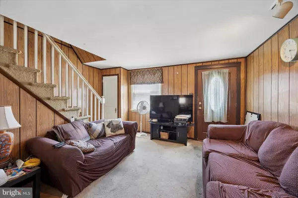 Philadelphia, PA 19135,4808 ROSALIE ST