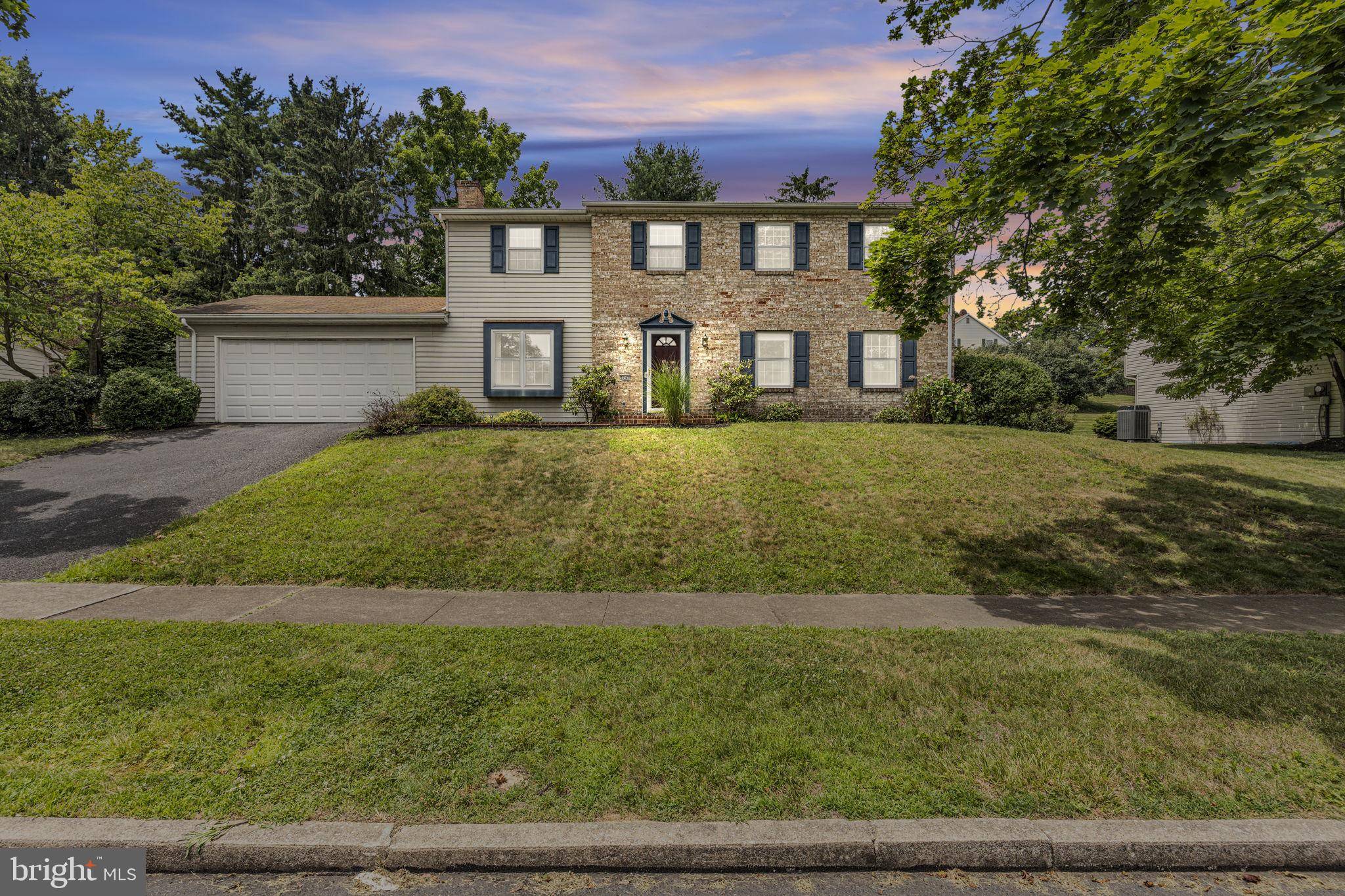 5242 DEERFIELD AVE, Mechanicsburg, PA 17050
