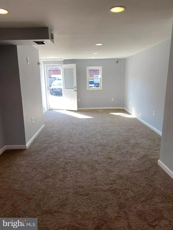 Ambler, PA 19002,272 E PARK AVE
