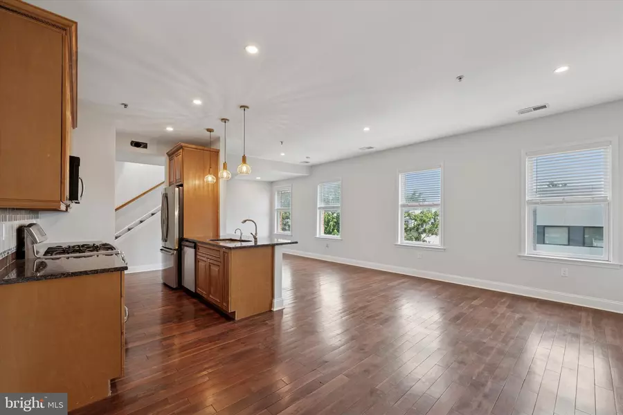 1221 SHACKAMAXON ST #15, Philadelphia, PA 19125