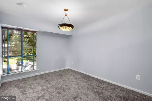 Olney, MD 20832,17802 BUEHLER RD #2-G-7