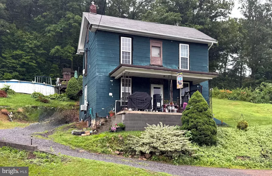 14799 S EAGLE VALLEY RD, Tyrone, PA 16686