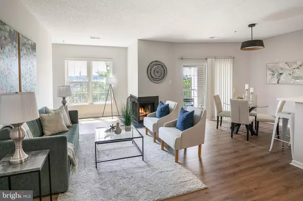 Alexandria, VA 22304,247 S PICKETT ST #301