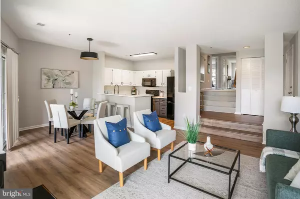 Alexandria, VA 22304,247 S PICKETT ST #301