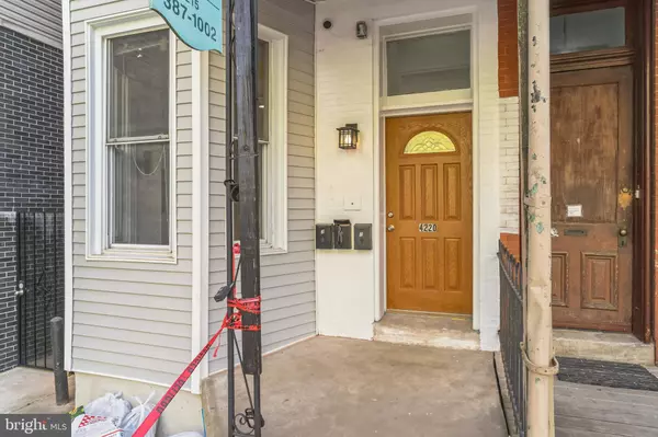 Philadelphia, PA 19104,4220 CHESTNUT ST #1