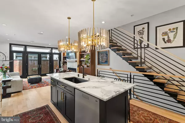 Philadelphia, PA 19147,741 BAINBRIDGE ST