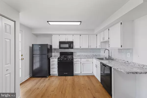 Centreville, VA 20120,5705 CROATAN CT