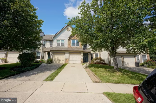 54 SANDHURST DR, Mount Laurel, NJ 08054