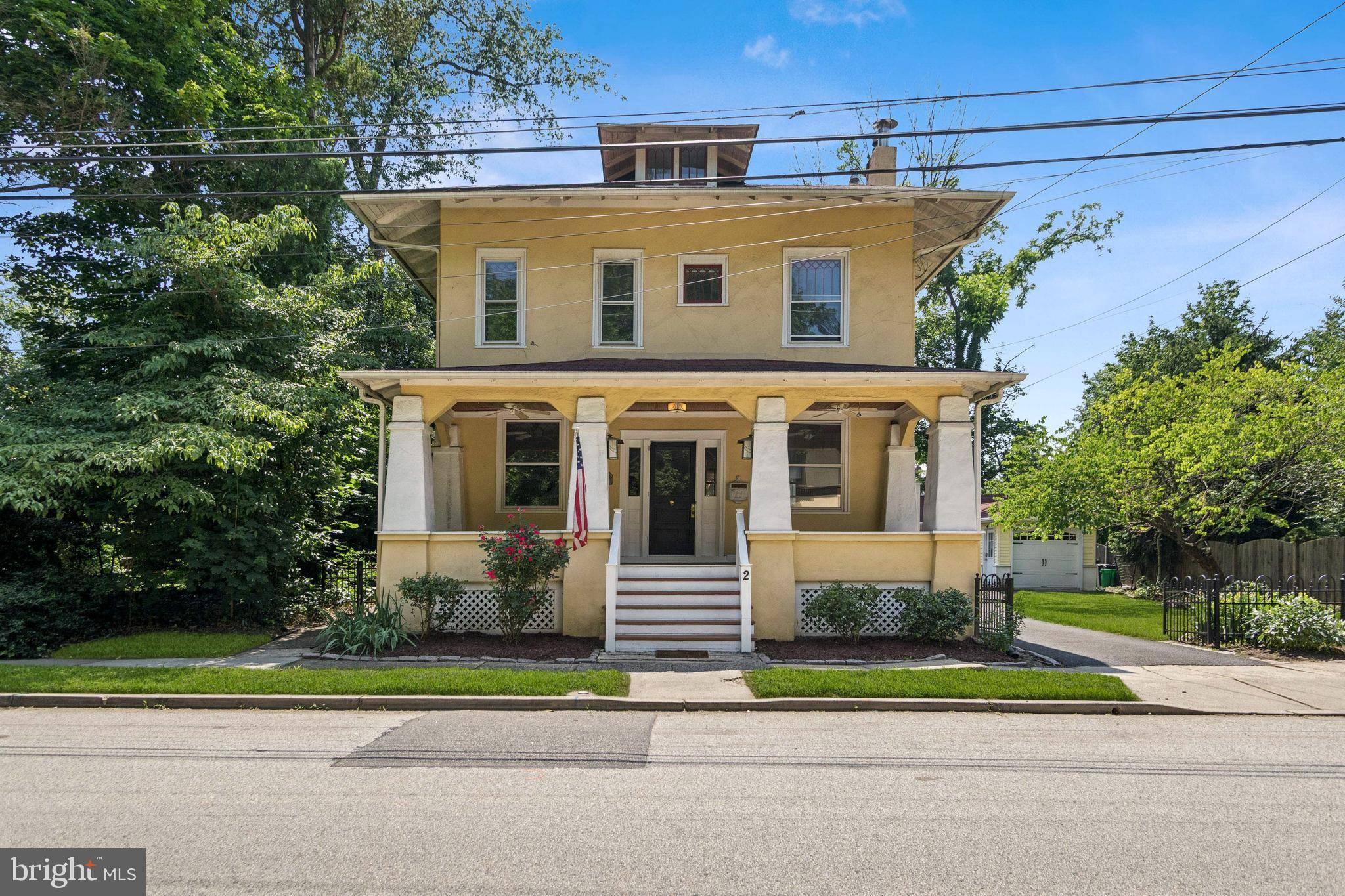 2 EVERGREEN LN, Haddonfield, NJ 08033