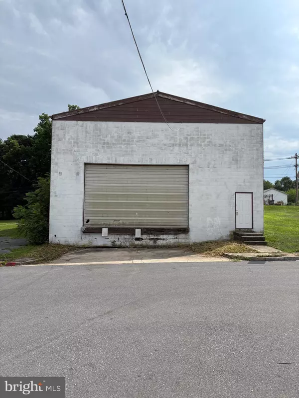 Hagerstown, MD 21740,303 VALLEY RD