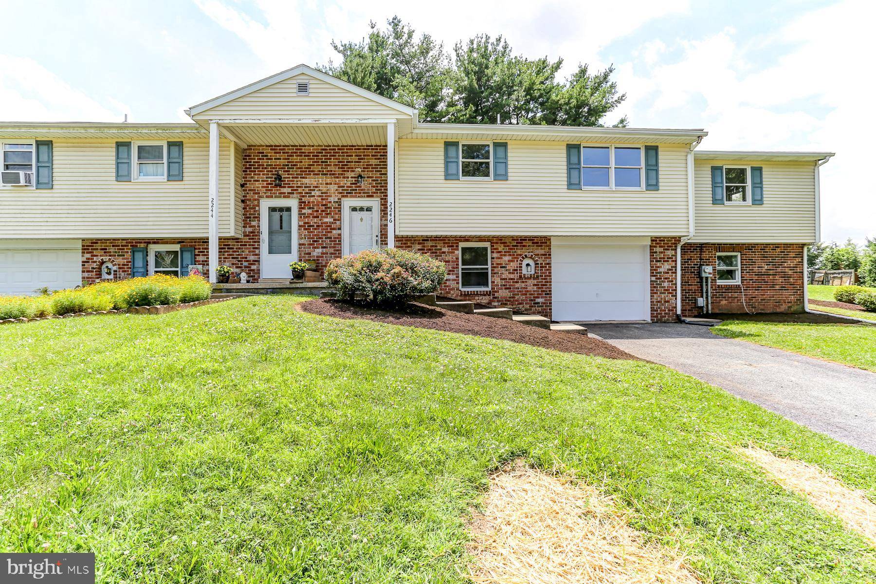 Manheim, PA 17545,2246 DONOUGH DR