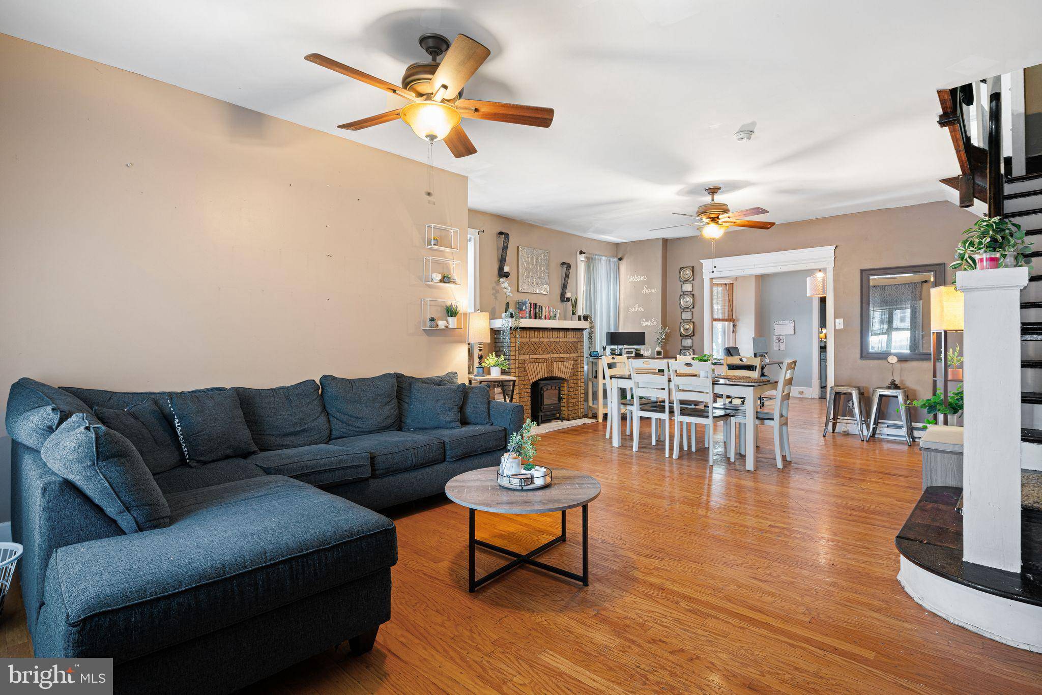 Philadelphia, PA 19120,218 E WYOMING AVE