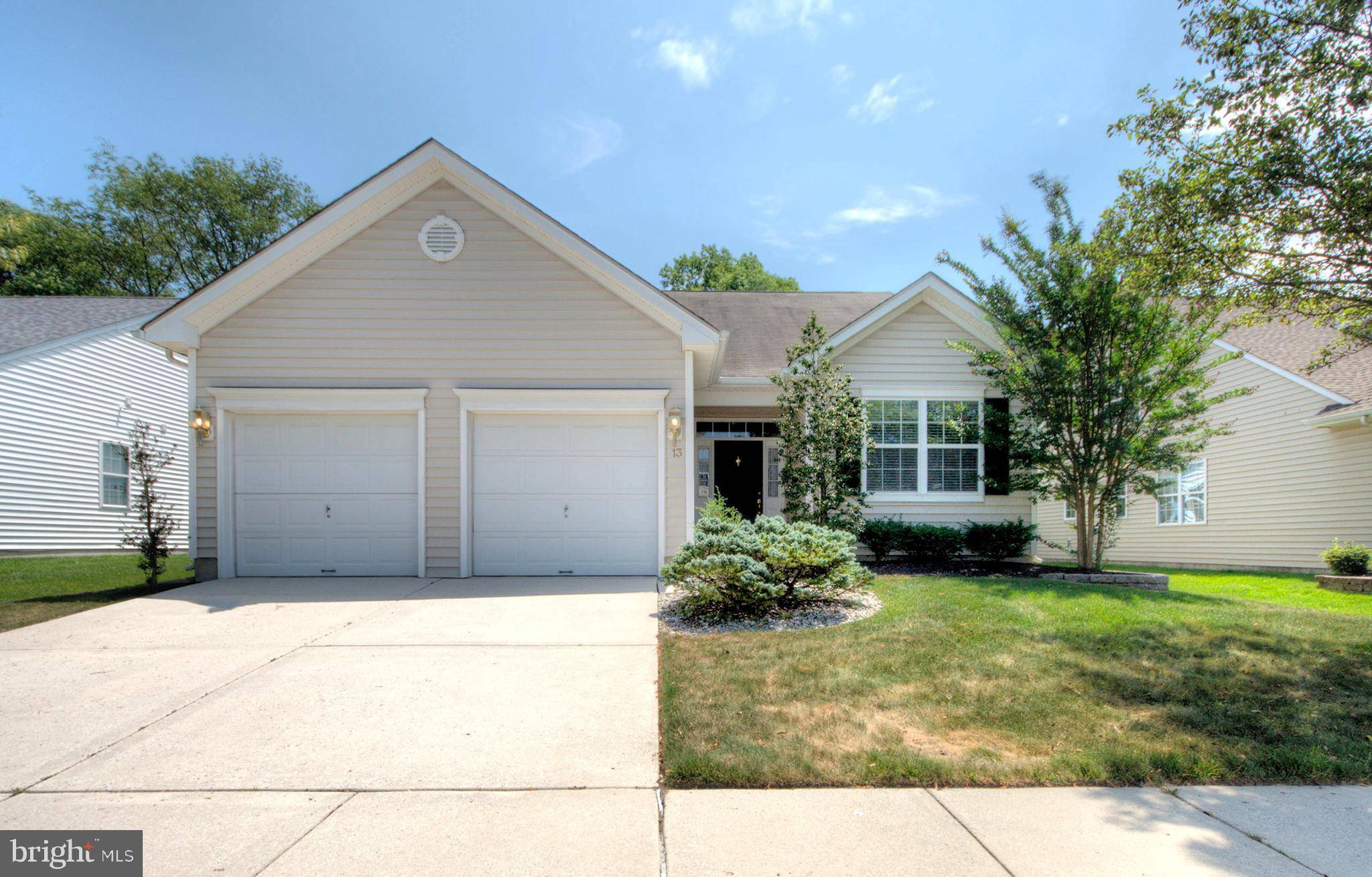 13 CHEW LN, Sewell, NJ 08080