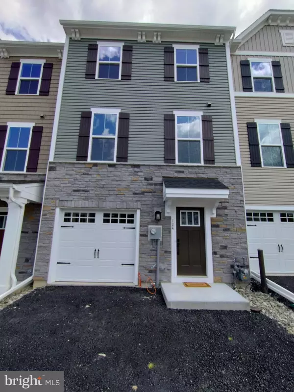 124 GLORY MAPLE LANE LN, Downingtown, PA 19335