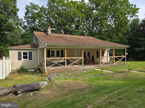 Wardensville, WV 26851,310 RAINBOW RD