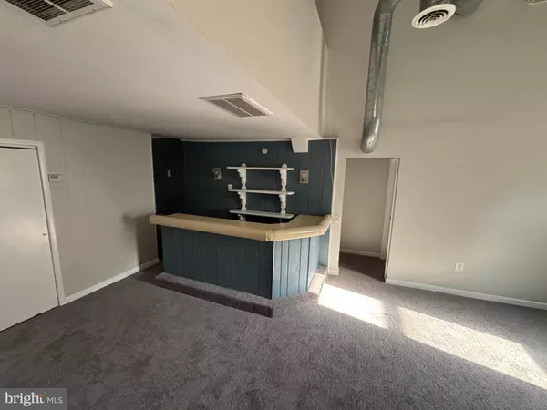Philadelphia, PA 19127,112 GRAPE ST