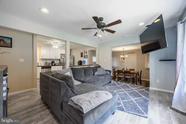 Hamilton, NJ 08610,6 SOLOFF DR