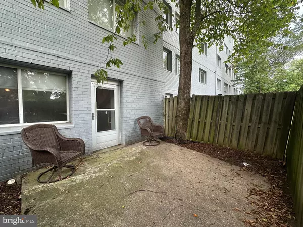 Arlington, VA 22204,3601 5TH ST S #107