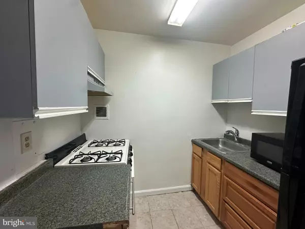 Arlington, VA 22204,3601 5TH ST S #107