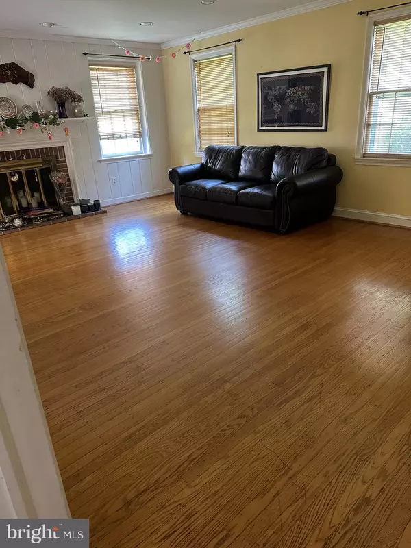 Devon, PA 19333,387 DEVONSHIRE RD