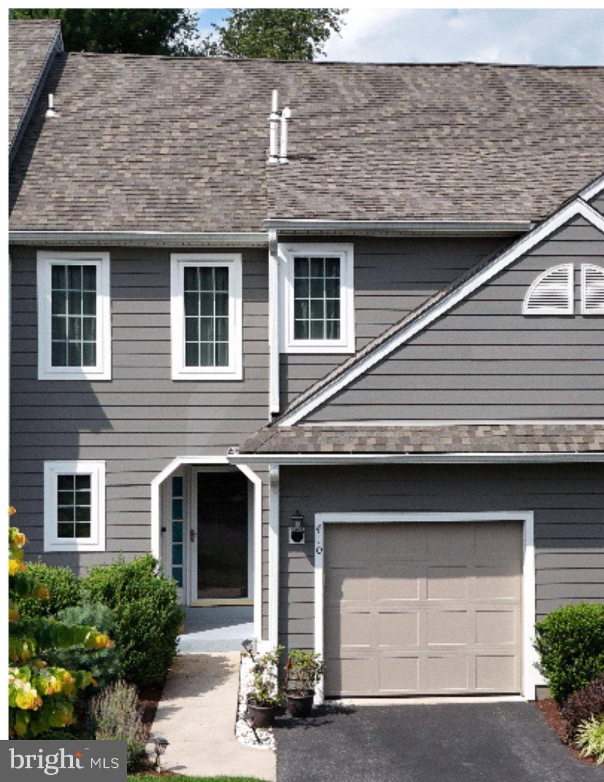 410 W VILLAGE LN, Chadds Ford, PA 19317