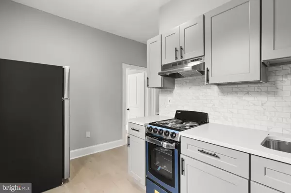 Collingdale, PA 19023,216 COLLINGDALE AVE #3