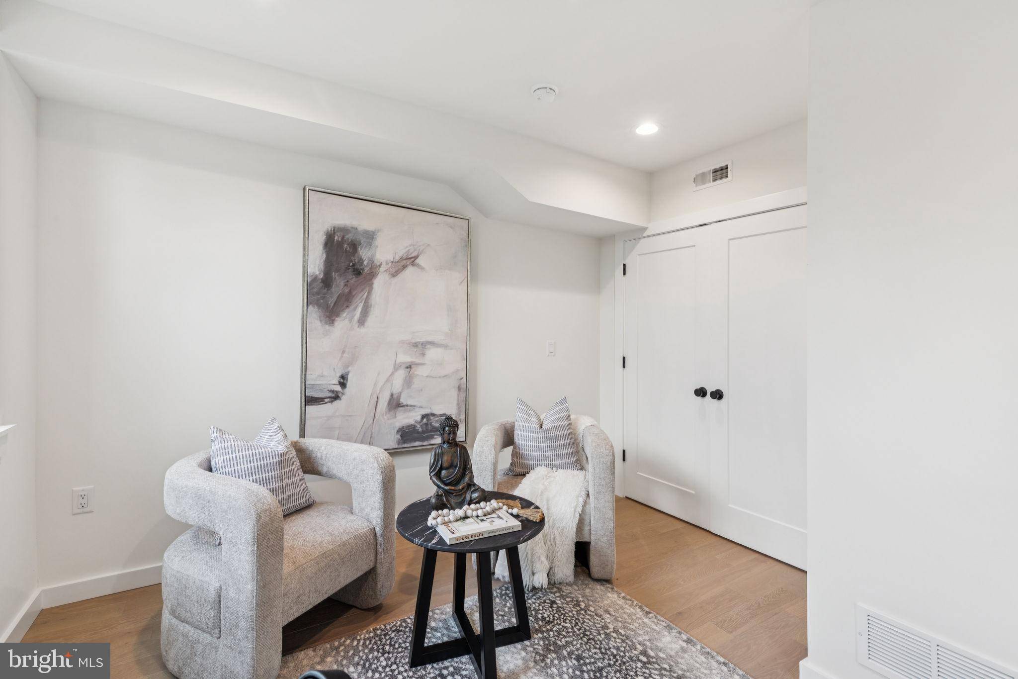 Philadelphia, PA 19123,608 BRENNA WALK