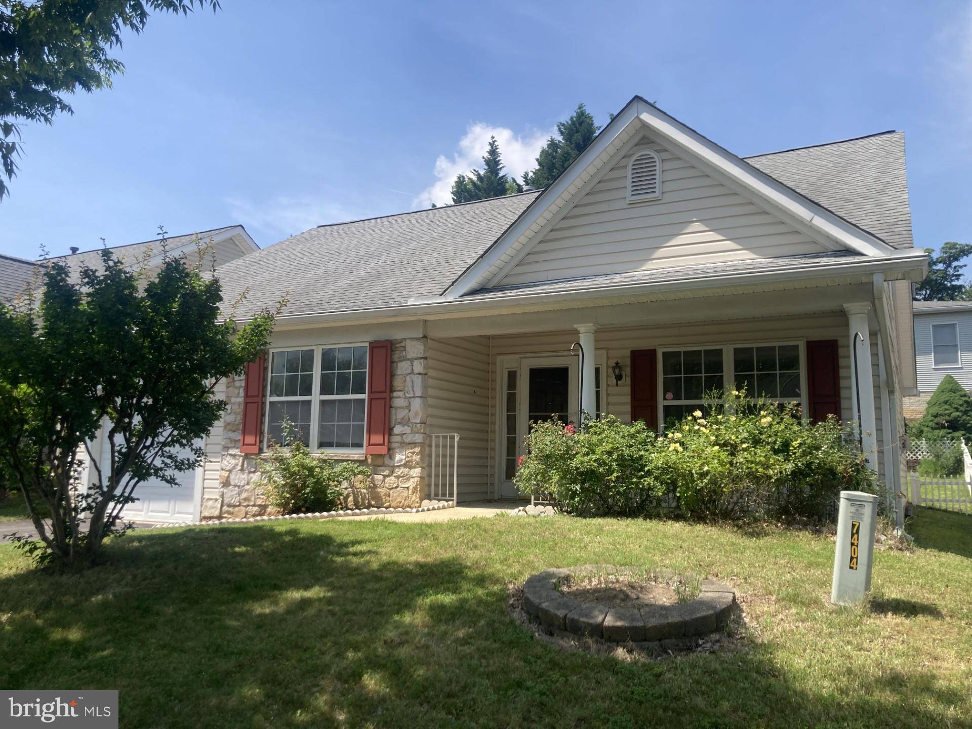 Laurel, MD 20707,7404 BERRYLEAF DR