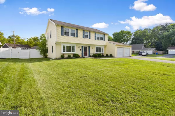 Willingboro, NJ 08046,2 EARNSHAW LN