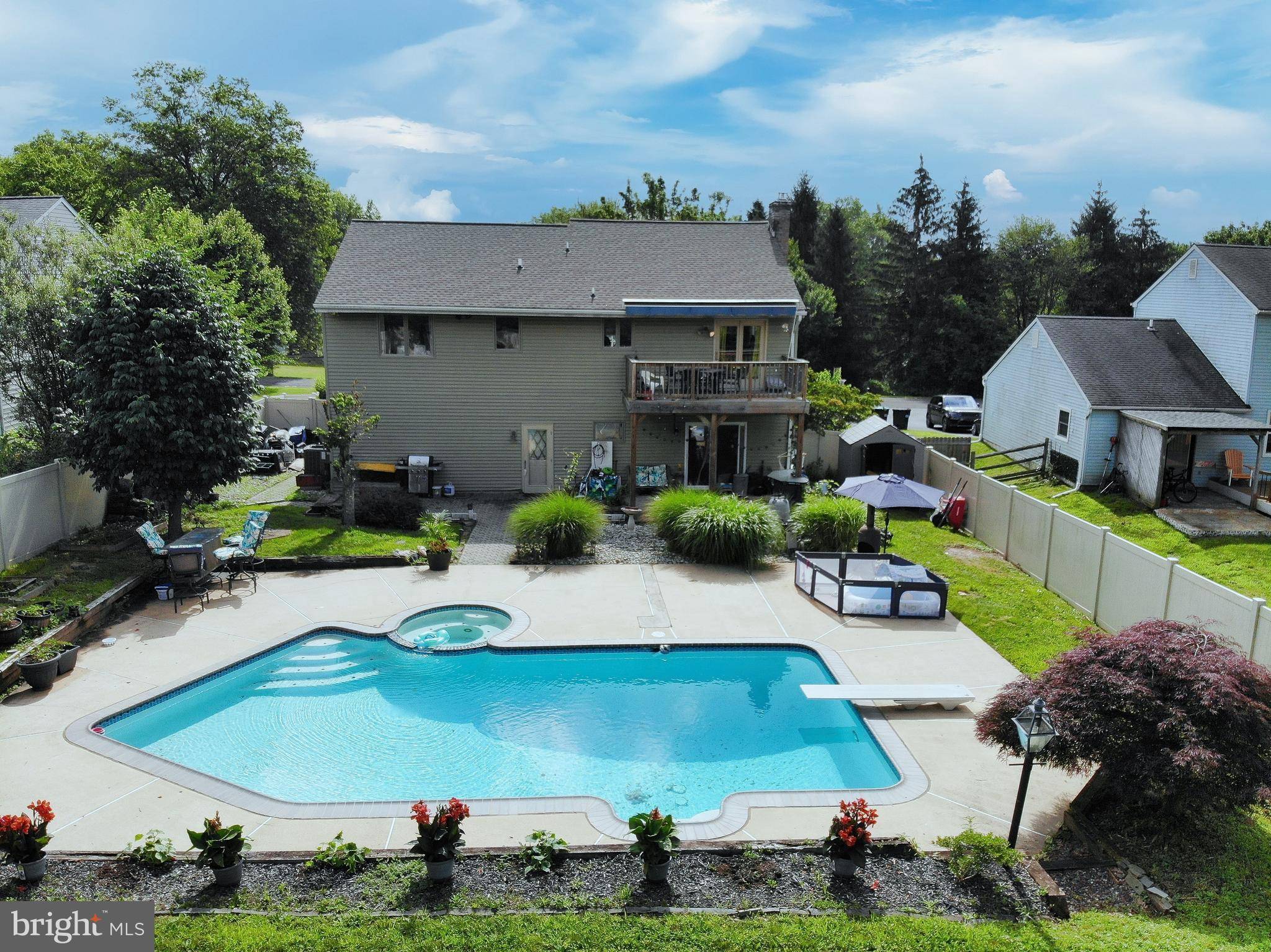 Sellersville, PA 18960,10 BLUE ROCK DR