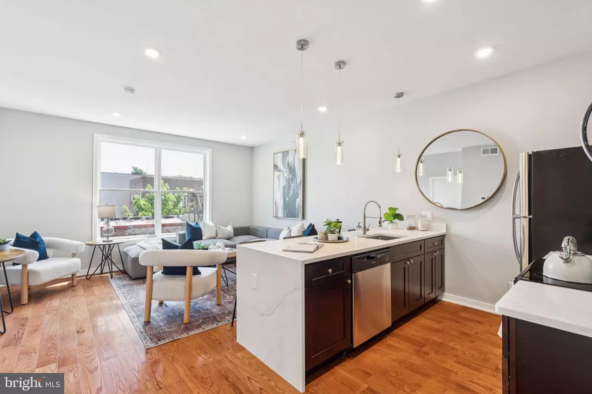 Narberth, PA 19072,203 HAVERFORD AVE #304