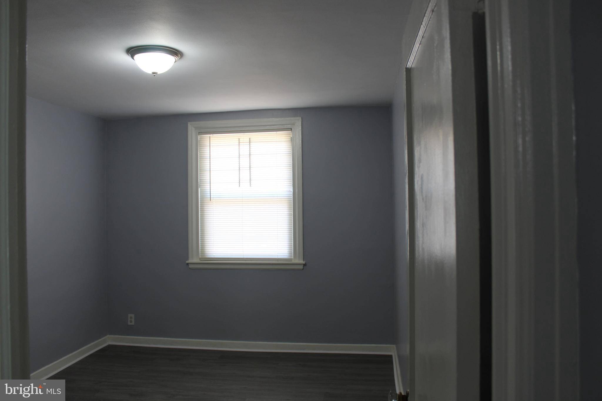 Philadelphia, PA 19120,565 E TABOR RD