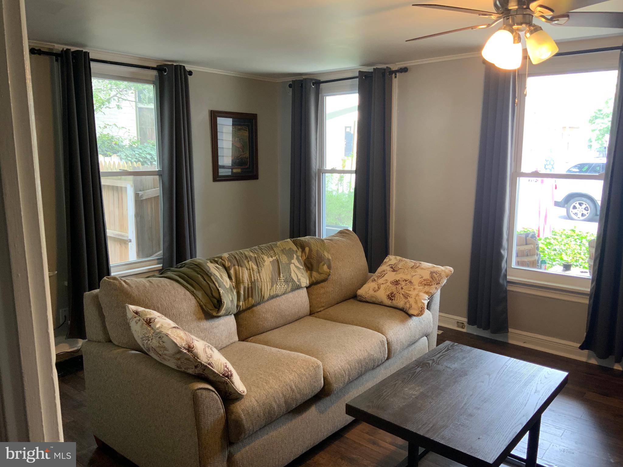 Carlisle, PA 17013,40 E POMFRET ST