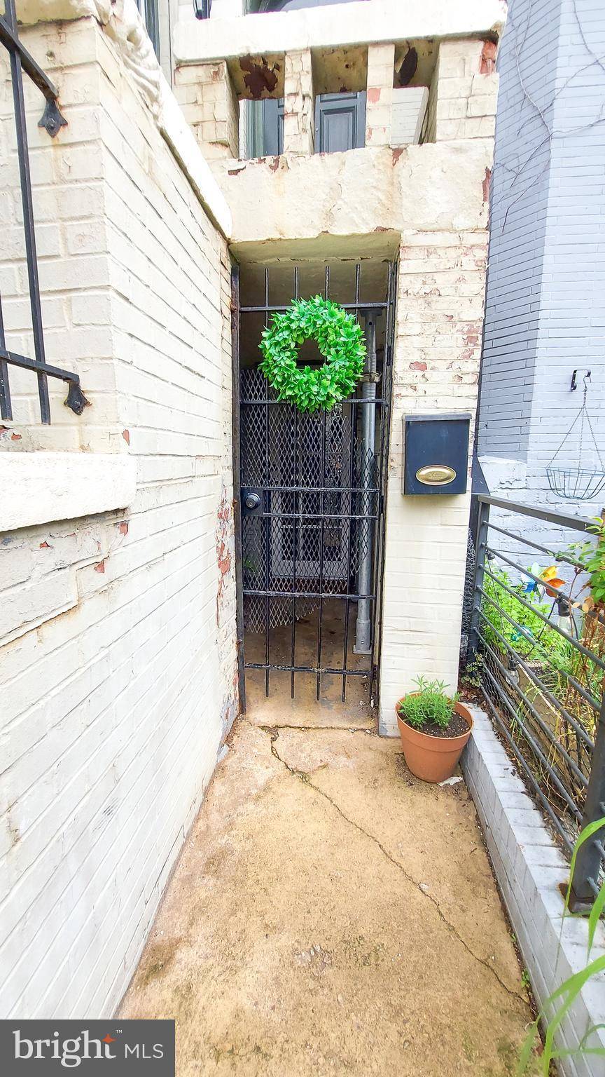 Washington, DC 20009,2719 ONTARIO RD NW