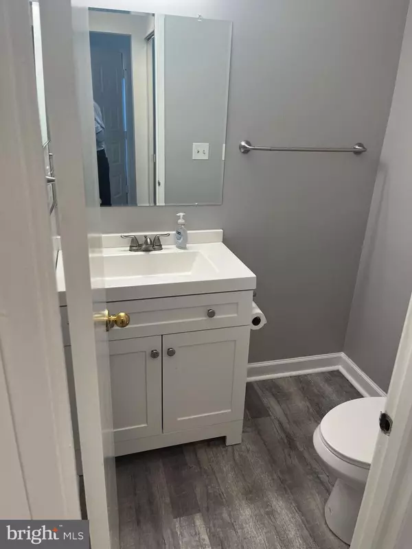 Reston, VA 20191,11319 HEADLANDS CT