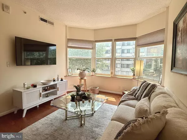 Washington, DC 20001,1111 11TH ST NW #304