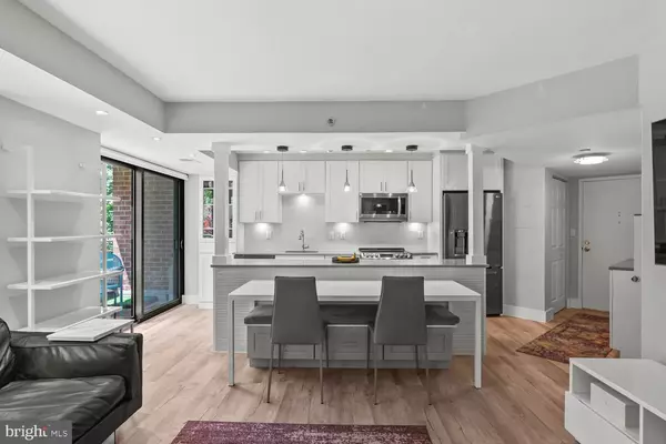 1401 17TH ST NW #302, Washington, DC 20036